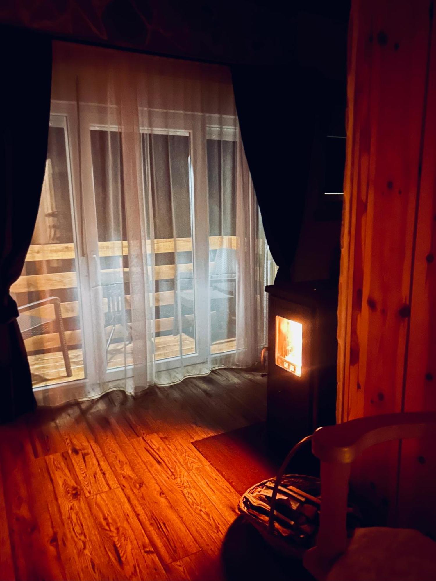 Nomad Lodge Zminica Žabljak 外观 照片